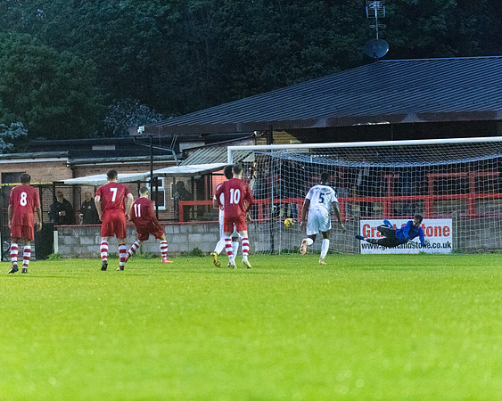 Rams 4 v Harefield United 2  (173 of 320)