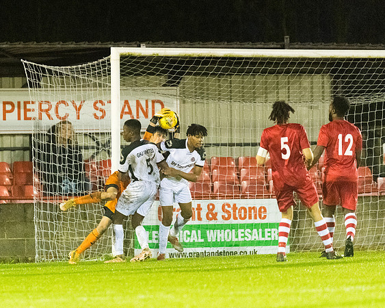 Rams 4 v Harefield United 2  (307 of 320)