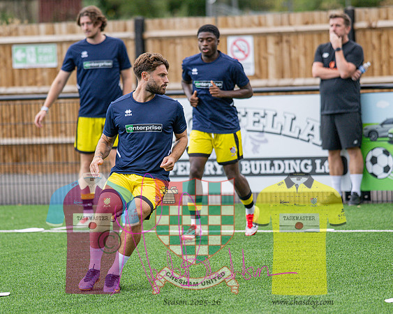 Uxbridge 3 - 9 Chesham United (18 of 356)