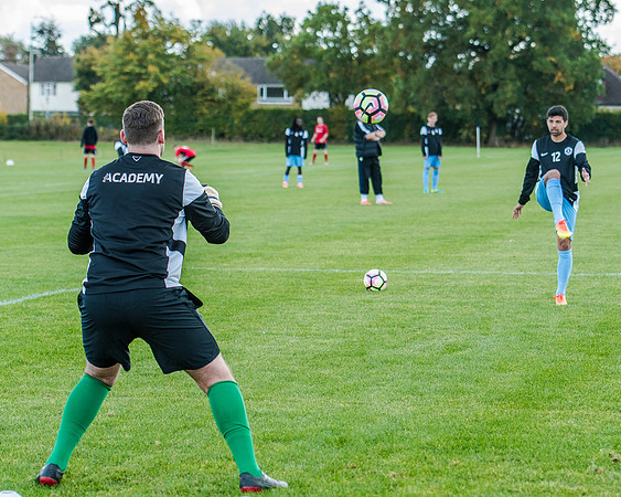 AFC Oaklands v Bengeo Trinity - Warm Up (13 of 109)