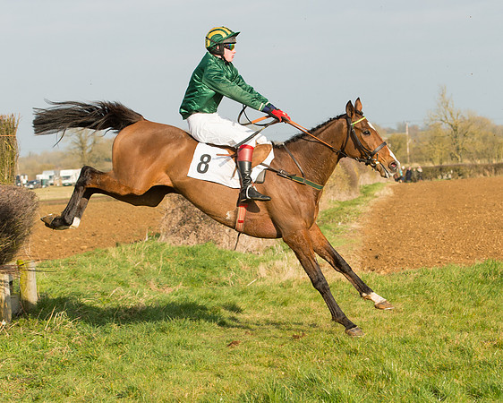 Race 5 - Pegasus Club Members Race (70 of 101).jpg