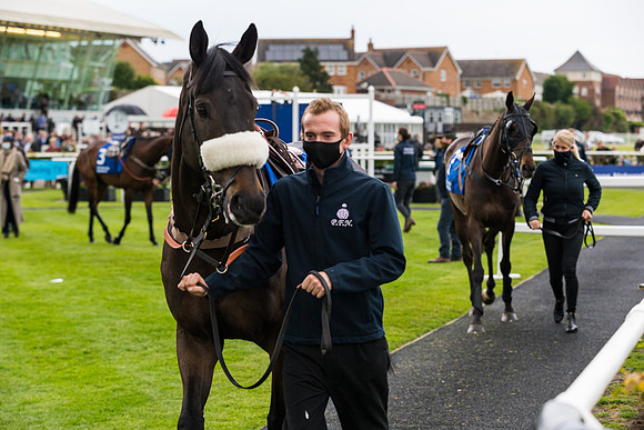 Race 4 - Pretemps Stratford Foxhunters (14 of 106)