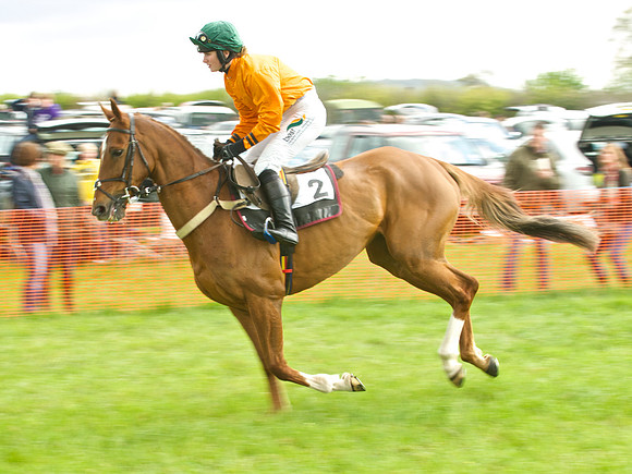 Kimblewick at Kimble Restricted Race