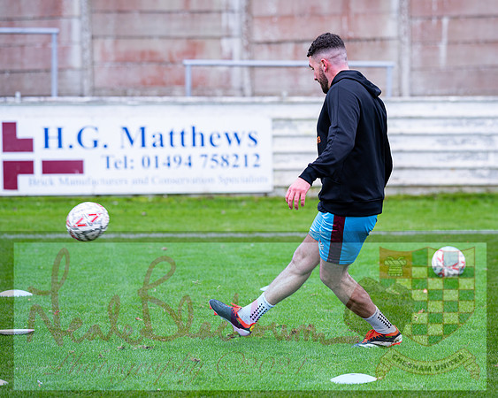 Chesham Utd 2v0 Chippenham Town (3 of 372)