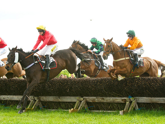 Kimblewick at Kimble Restricted Race