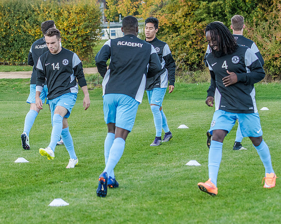 AFC Oaklands v Bengeo Trinity - Warm Up (44 of 109)