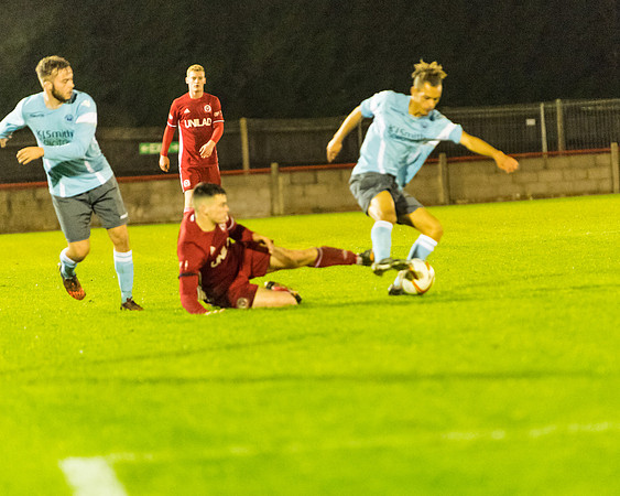 Rams 2[3] Woodley Utd 2[4]