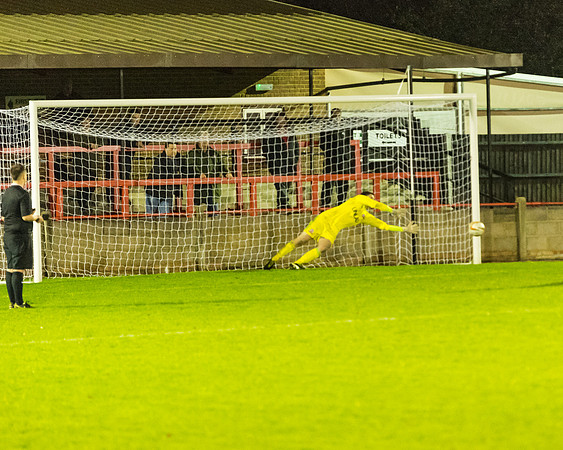 Rams 2[3] Woodley Utd 2[4]