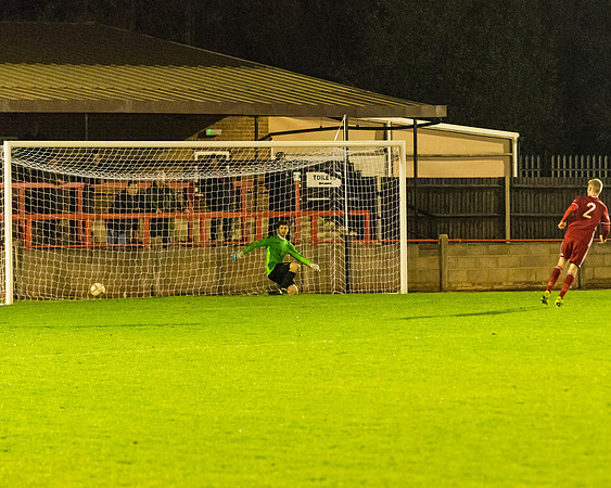 Rams 2[3] Woodley Utd 2[4]