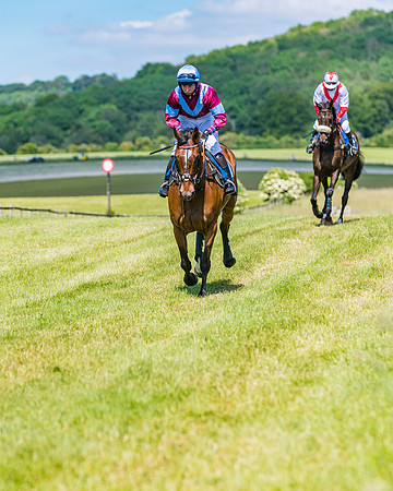 Race 4 -  Ladies Open Race (80 of 410)