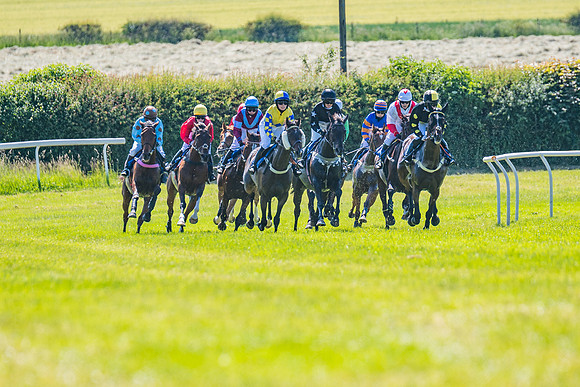 Race 4 -  Ladies Open Race (111 of 410)