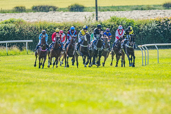 Race 4 -  Ladies Open Race (113 of 410)