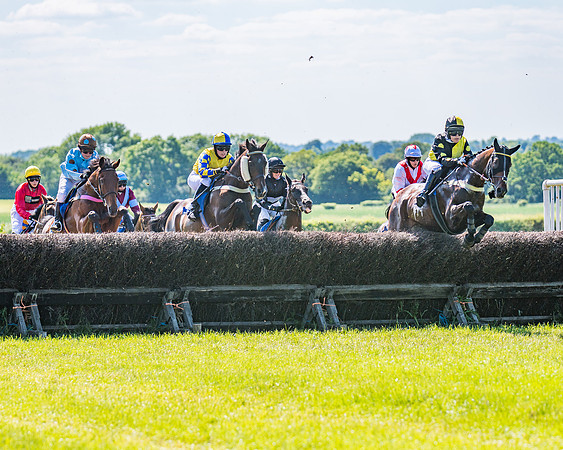 Race 4 -  Ladies Open Race (120 of 410)