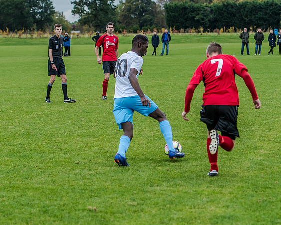 AFC Oaklands 2 v 1 Bengeo Trinity - Warm Up (269 of 297)