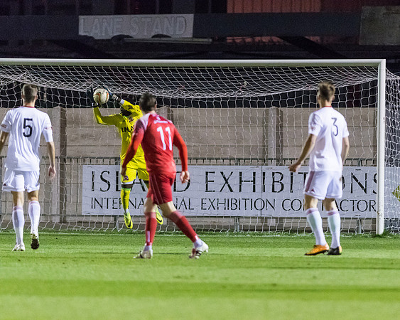Hayes and Yeding 0 Rams 2