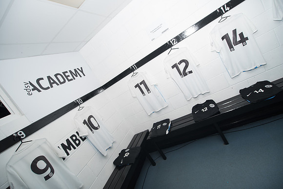 AFC Oaklands v Bengeo Trinity - Dressing Room (13 of 20)