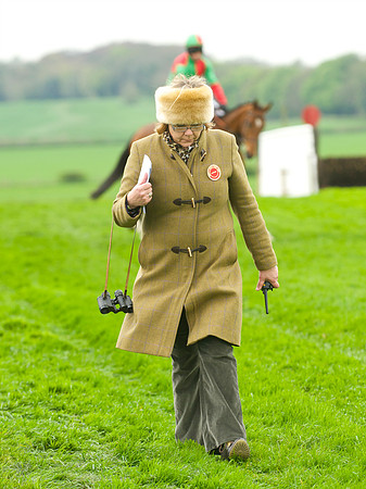 Race 3 - 4-5-6 Maiden 14