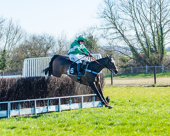 Race 4 - Ladies Open  (129 of 200)