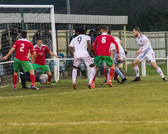 Chalfont Saint Peter 4 - Rams 2