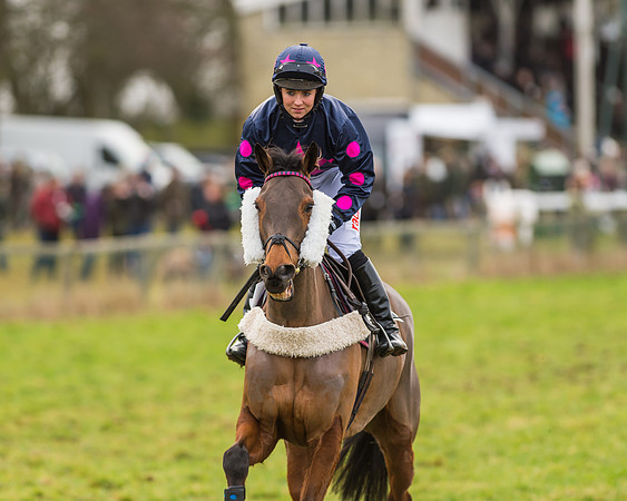 Kimblewick Easter Meeting 2017