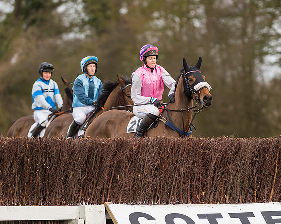 Kimblewick Easter Meeting 2017