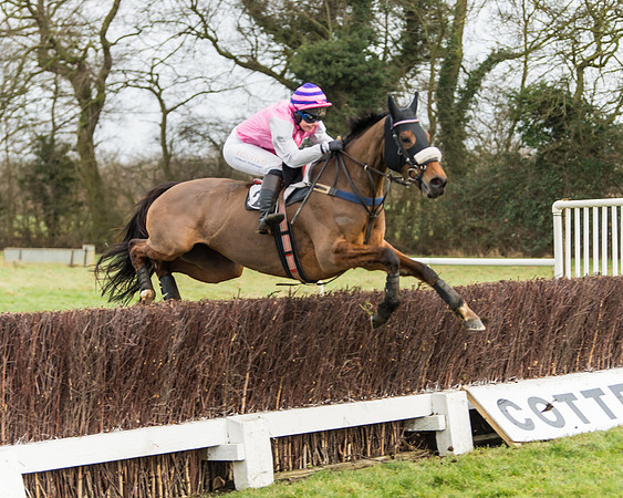 Kimblewick Easter Meeting 2017
