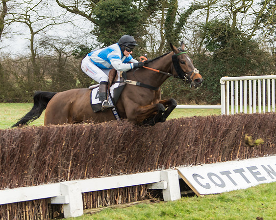 Kimblewick Easter Meeting 2017