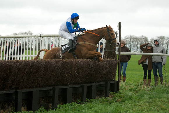 Race 4 - Novice riders 64