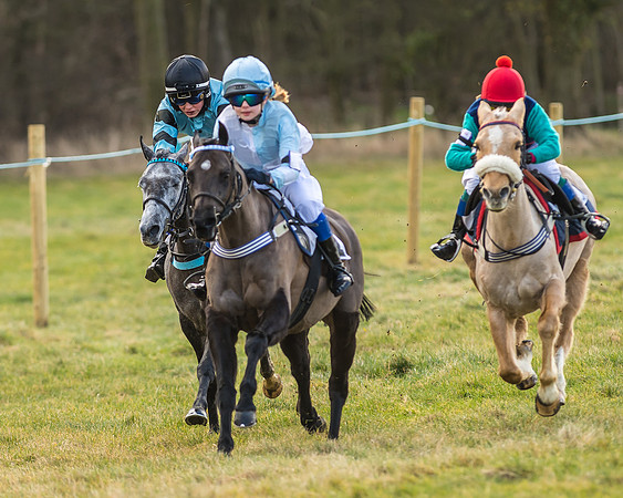 Kimblewick Easter Meeting 2017