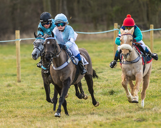 Kimblewick Easter Meeting 2017