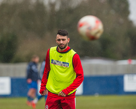 Barton Rovers 2 Beaconsfield Town 3