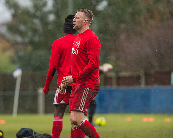 Barton Rovers 2 Beaconsfield Town 3