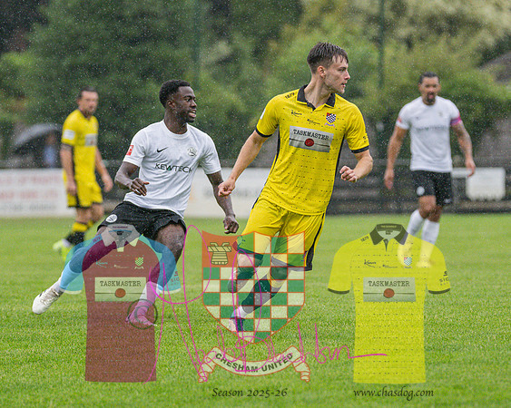 Royston Town 2 v 2 Chesham United (65 of 341)