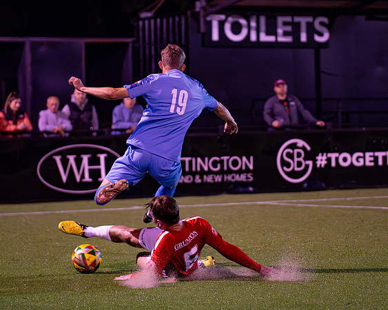 Bracknell Town 0 Beaconsfield Town 3 (24 of 407)