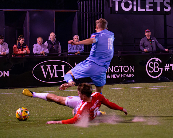 Bracknell Town 0 Beaconsfield Town 3 (25 of 407)