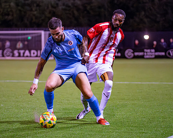 Bracknell Town 0 Beaconsfield Town 3 (35 of 407)
