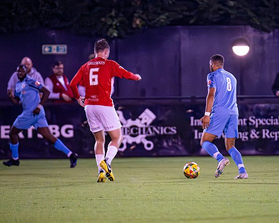 Bracknell Town 0 Beaconsfield Town 3 (79 of 407)