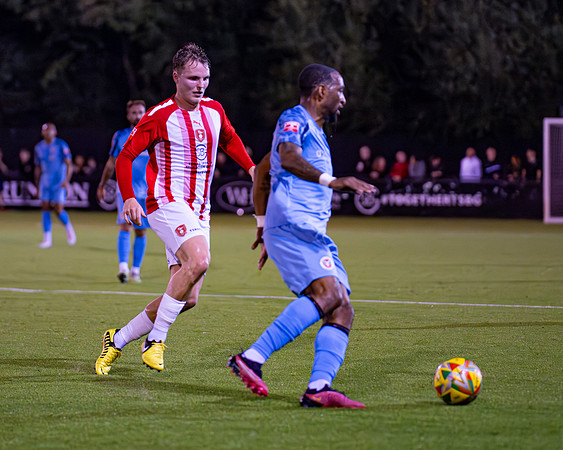 Bracknell Town 0 Beaconsfield Town 3 (106 of 407)