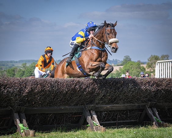 Race 4 - Novice Riders Final (30 of 97)