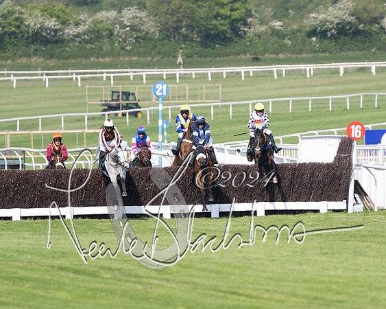 Race 1 - The Bottle Green Open Hunters steeplechase 2m62y (20 of 93)
