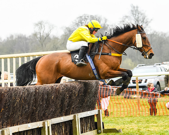 Race 2 - Hunt Members-29