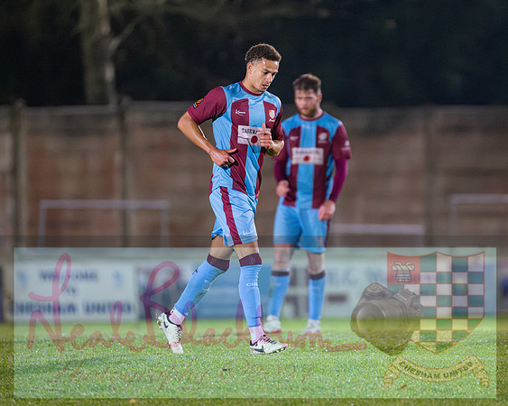 Chesham Utd 3 v 1 Chippenham Town (238 of 416)