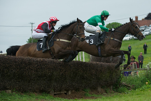 Race Six 33