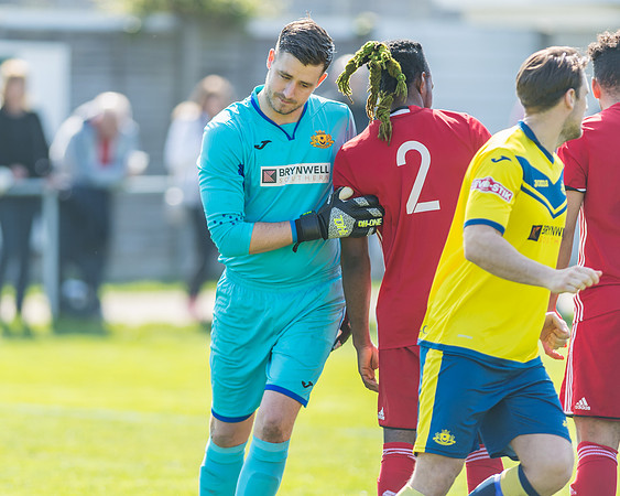 Moneyfields 2 Rams 4