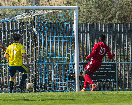 Moneyfields 2 Rams 4
