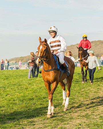 Kimblewick Easter Meeting 2017