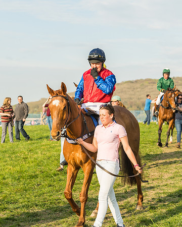Kimblewick Easter Meeting 2017