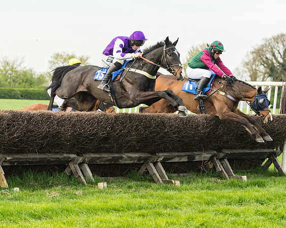 Kimblewick Easter Meeting 2017