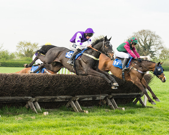Kimblewick Easter Meeting 2017