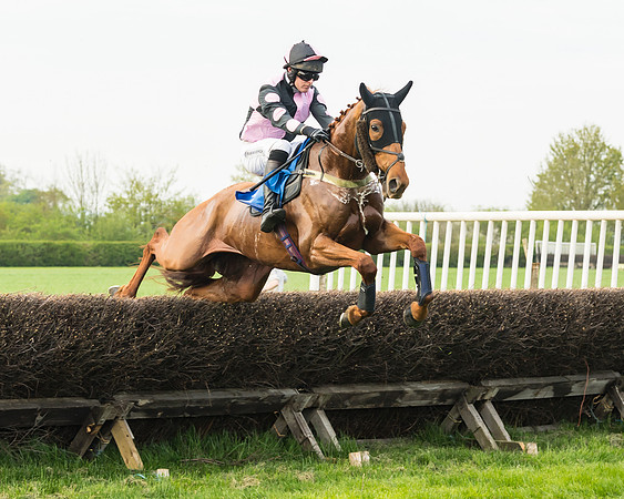 Kimblewick Easter Meeting 2017